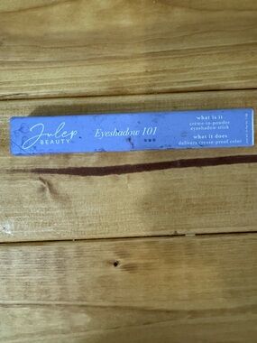 Julep Beauty Eyeshadow 101 Lavender Matte
